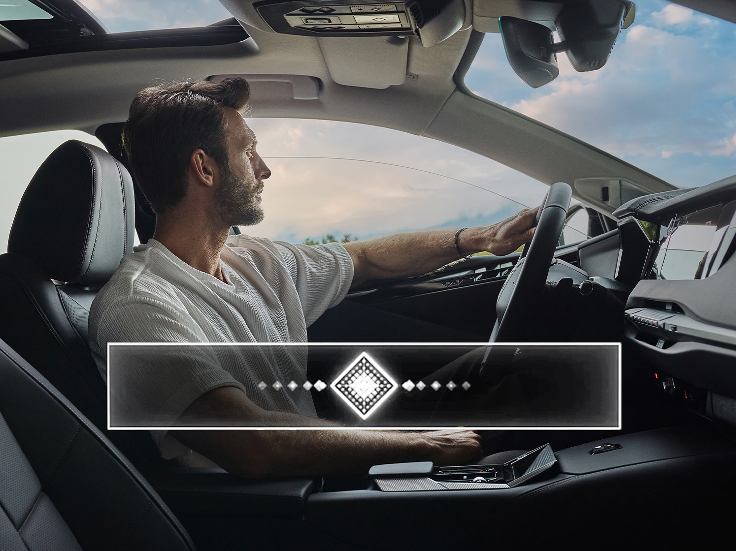 Sistema di infotainment con assistente vocale DS